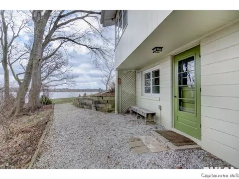 216 Maple Grv, Springfield, IL 62712 photo 4