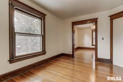 1909 S 6th St, Springfield, IL 62703 photo 26