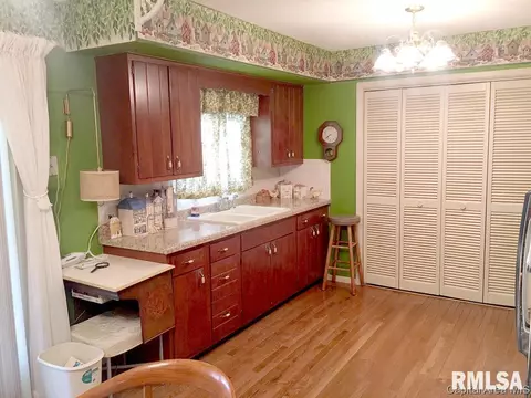 82 Andover, Springfield, IL 62704 photo 8
