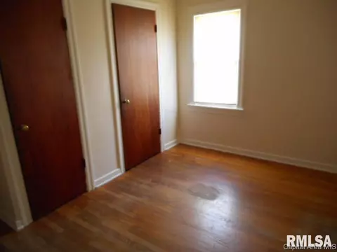 2619 S Spring St, Springfield, IL 62704 photo 12
