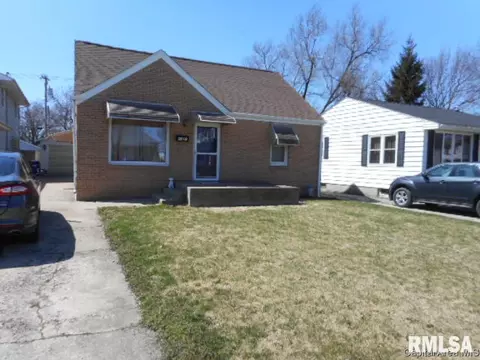 2619 S Spring St, Springfield, IL 62704 photo 1