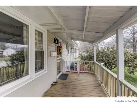 3601 Stanton St, Springfield, IL 62703 photo 2