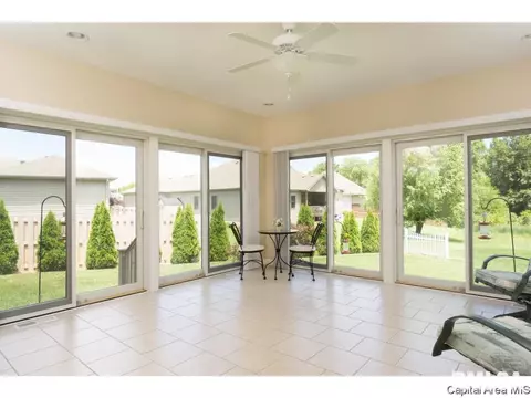 6608 Phlox Dr, Springfield, IL 62712 photo 3