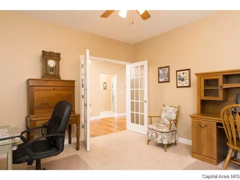 6608 Phlox Dr, Springfield, IL 62712 photo 15