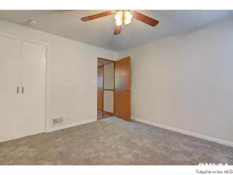 3105 S 2nd St, Springfield, IL 62703 photo 26
