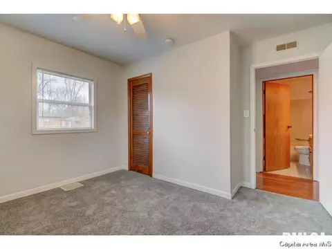 3105 S 2nd St, Springfield, IL 62703 photo 18