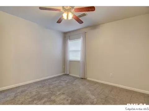 3105 S 2nd St, Springfield, IL 62703 photo 29