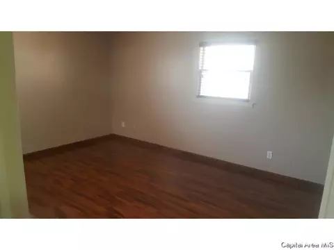 209 Cranmer Dr, Springfield, IL 62704 photo 8