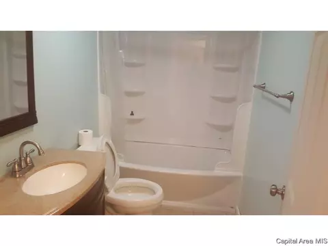 209 Cranmer Dr, Springfield, IL 62704 photo 12