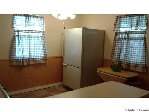 2841 S 13th St, Springfield, IL 62703 photo 4