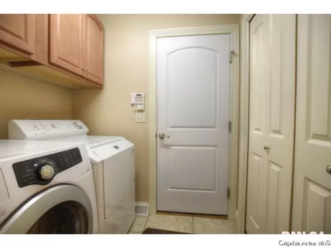 2701 Richardson Dr, Springfield, IL 62711 photo 15
