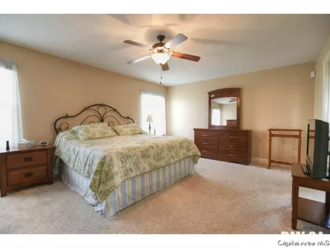 2701 Richardson Dr, Springfield, IL 62711 photo 17