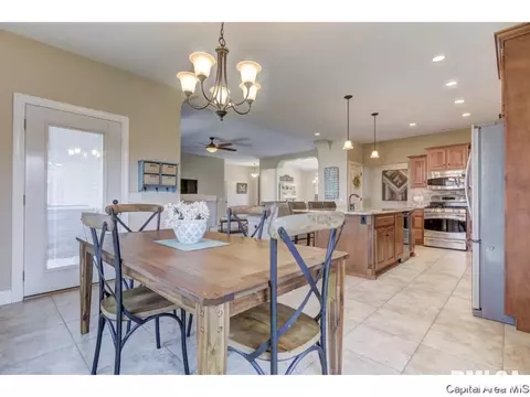 2805 Covered Wagon, Springfield, IL 62711 photo 13