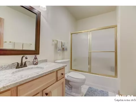 216 Timberridge Dr, Springfield, IL 62702 photo 34