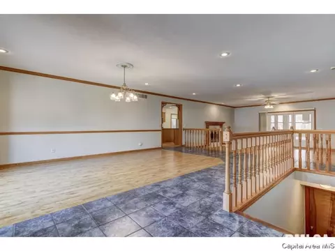 501 Five Frks, Springfield, IL 62711 photo 8