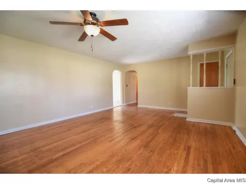 6 Illmo Dr, Springfield, IL 62711 photo 3