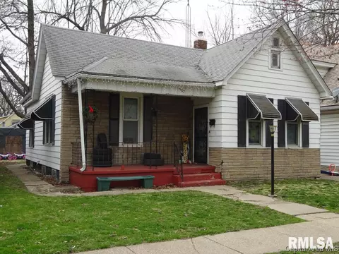 907 N 15th St, Springfield, IL 62702 photo 1