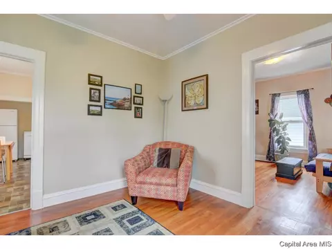 2014 N 16th St, Springfield, IL 62702 photo 4
