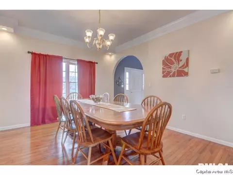 2720 Cronin Dr, Springfield, IL 62711 photo 8