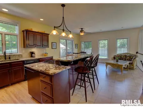 2320 Lake Crst, Springfield, IL 62712 photo 6