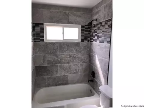 1931 Fairfield Dr, Springfield, IL 62702 photo 14