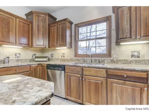 2320 Harbor Lndg, Springfield, IL 62712 photo 15
