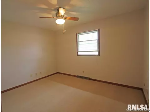 258 Stutely Ln, Springfield, IL 62704 photo 16