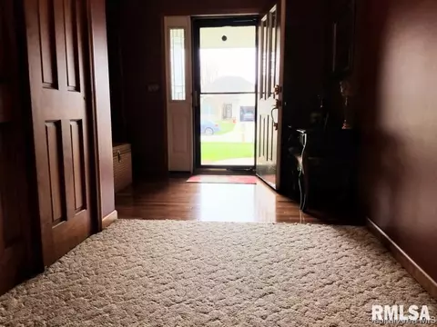 3909 Oakview Dr, Springfield, IL 62712 photo 9