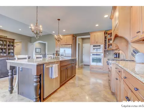 5309 Gentry Rdg, Springfield, IL 62711 photo 2
