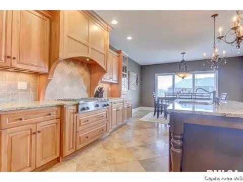 5309 Gentry Rdg, Springfield, IL 62711 photo 4