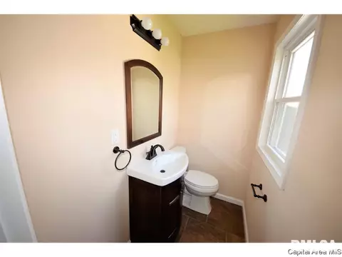 20 Midland Ct, Springfield, IL 62702 photo 13