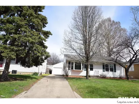20 Midland Ct, Springfield, IL 62702 photo 1