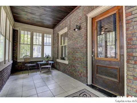 2005 S Spring St, Springfield, IL 62704 photo 2