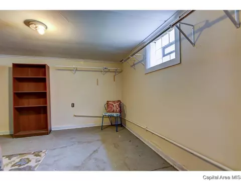 2005 S Spring St, Springfield, IL 62704 photo 36