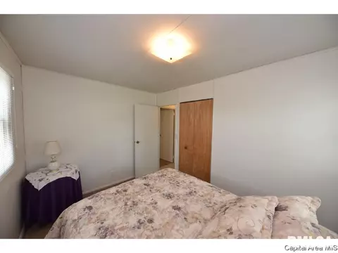 2436 E Wilshire Rd, Springfield, IL 62703 photo 24
