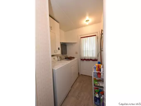 2436 E Wilshire Rd, Springfield, IL 62703 photo 11
