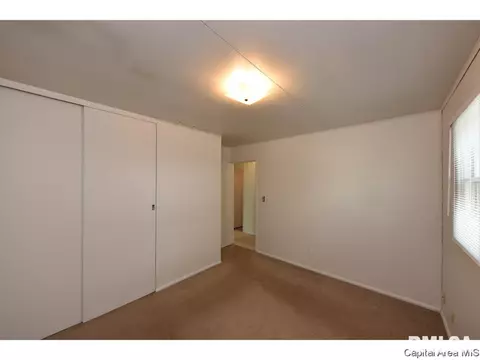 2436 E Wilshire Rd, Springfield, IL 62703 photo 21