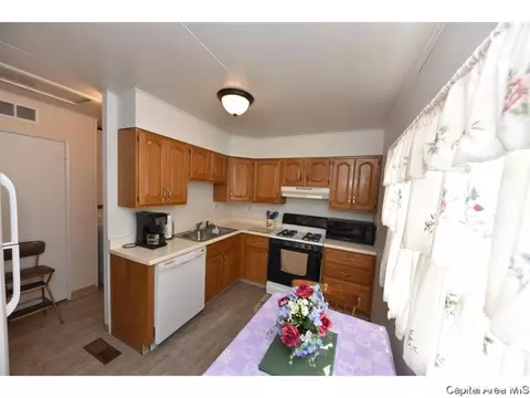 2436 E Wilshire Rd, Springfield, IL 62703 photo 7