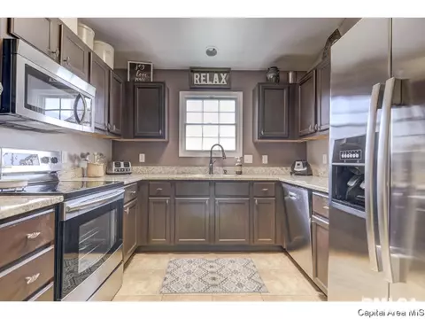 3716 Cranleigh Blvd, Springfield, IL 62712 photo 9