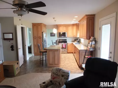 8116 Hunt Rd, Springfield, IL 62712 photo 17