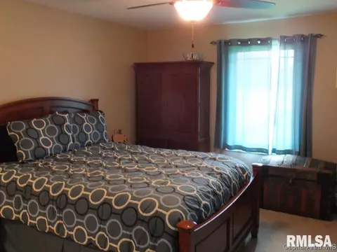 8116 Hunt Rd, Springfield, IL 62712 photo 10