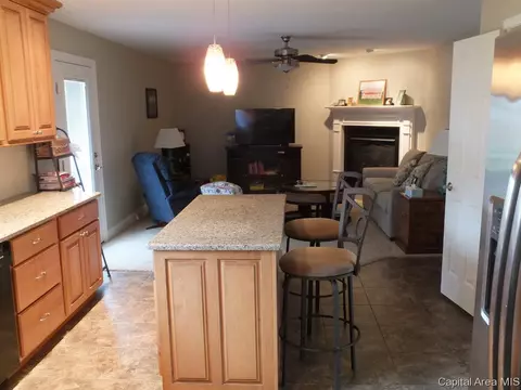 8116 Hunt Rd, Springfield, IL 62712 photo 15