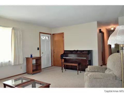 3301 St Francis, Springfield, IL 62703 photo 8
