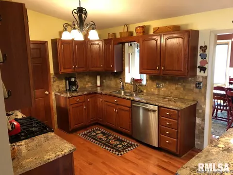 4129 Hazelcrest Rd, Springfield, IL 62703 photo 6