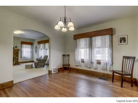 816 S State St, Springfield, IL 62704 photo 9
