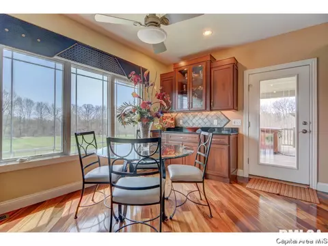 2821 Centennial Dr, Springfield, IL 62711 photo 12