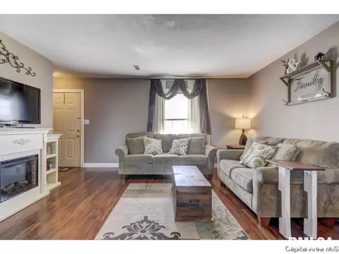 2433 Basil Dr, Springfield, IL 62707 photo 5
