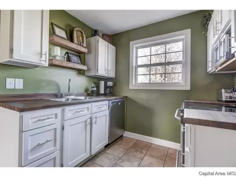 2433 Basil Dr, Springfield, IL 62707 photo 11