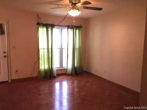 2516 Sutherland Rd, Springfield, IL 62702 photo 11