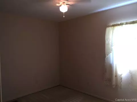 2516 Sutherland Rd, Springfield, IL 62702 photo 13